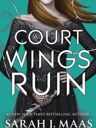 What happened in A Court of Wings and Ruin? (A Court of Thorns and Roses #3)